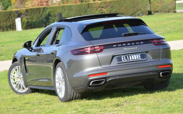 PORSCHE PANAMERA 4 E-HYBRID SPORT TURISMO
