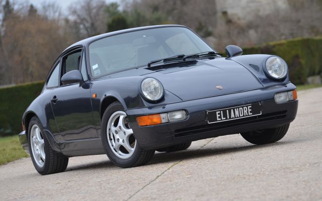 PORSCHE 911 964 CARRERA TIPTRONIC COUPE