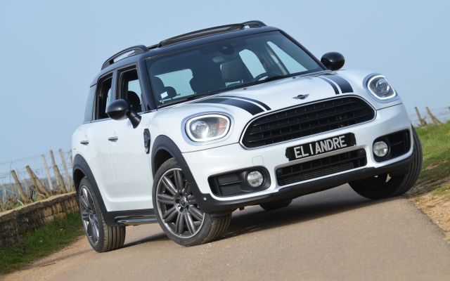 MINI COOPER COUNTRYMAN LONGSTONE