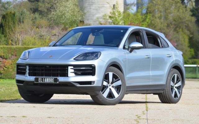 PORSCHE CAYENNE COUPE E-HYBRID 2023